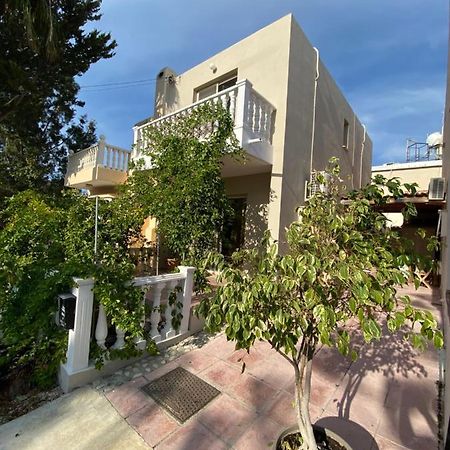 Moutallos Rooms Inn Homes Пафос Екстериор снимка