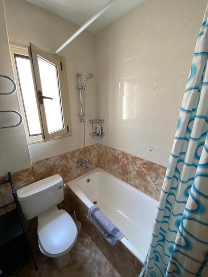Moutallos Rooms Inn Homes Пафос Екстериор снимка