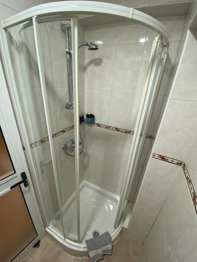Moutallos Rooms Inn Homes Пафос Екстериор снимка